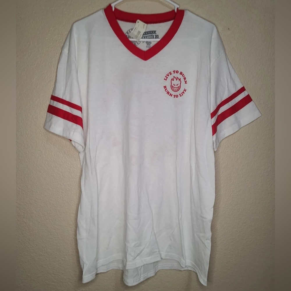 Spitfire V Neck Live To Burn Swirl Tee White Red Size XL New